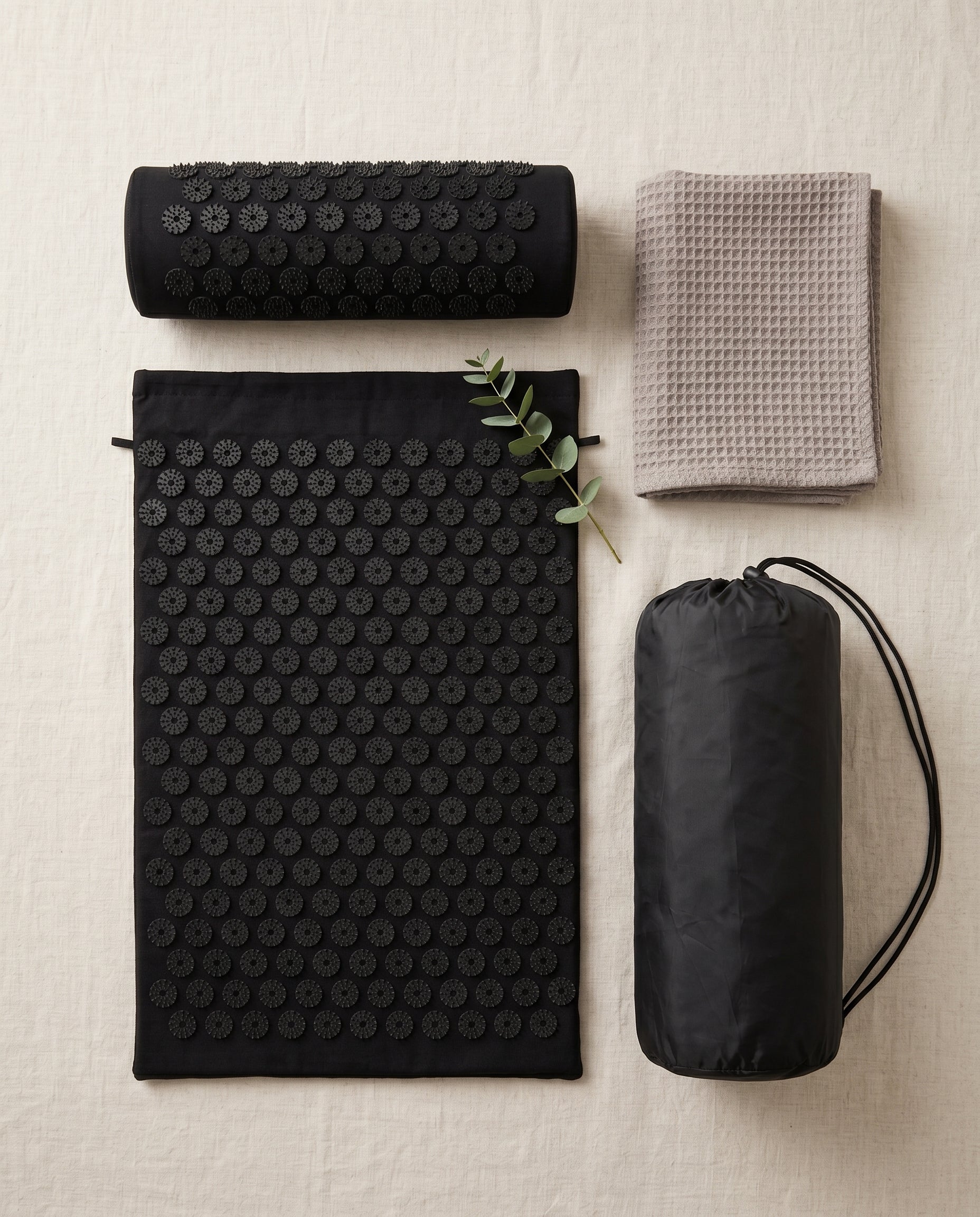 DeepRelief Acupressure Mat & Pillow Set ? Full-Body Tension Relief and Deep Relaxation