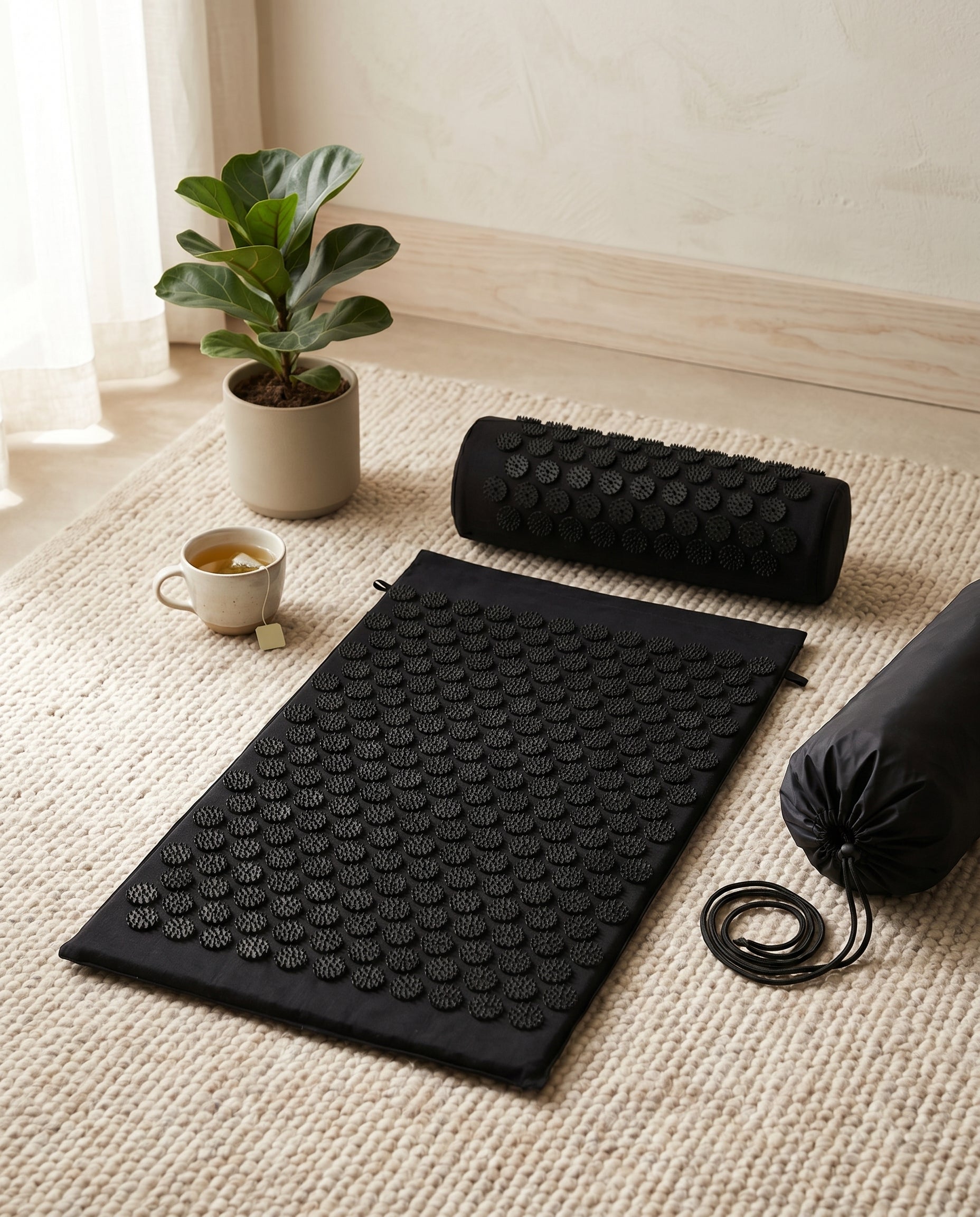 DeepRelief Acupressure Mat & Pillow Set ? Full-Body Tension Relief and Deep Relaxation
